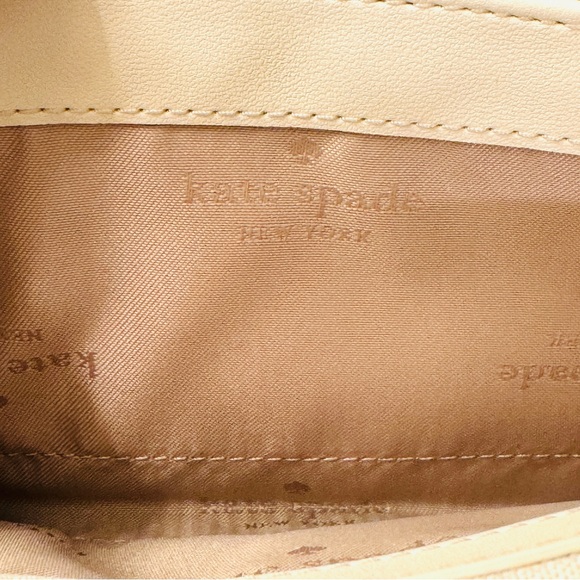 Kate Spade Quilted White Cream Beige Leather Zip Around Wallet NWT - Picture 8 of 13
